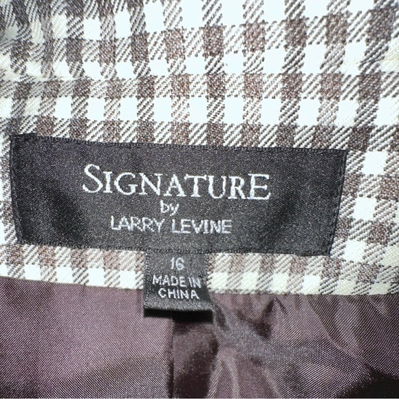 Elegant Signatures by Larry Levine Jacket Size 16, Business Coat, Dressy Casual - Picture 5 of 5